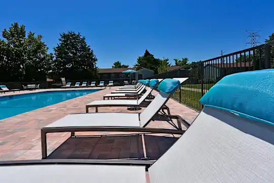 Element at Cedar Bluff - Knoxville, TN - Photo 27