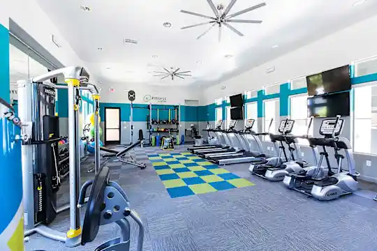 SOLANA APARTMENT HOMES - Las Vegas, NV - Photo 17