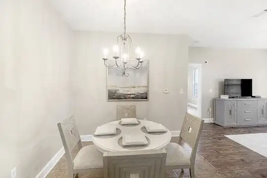 Highlands Apartment Homes - Bartlett, TN - Photo 5