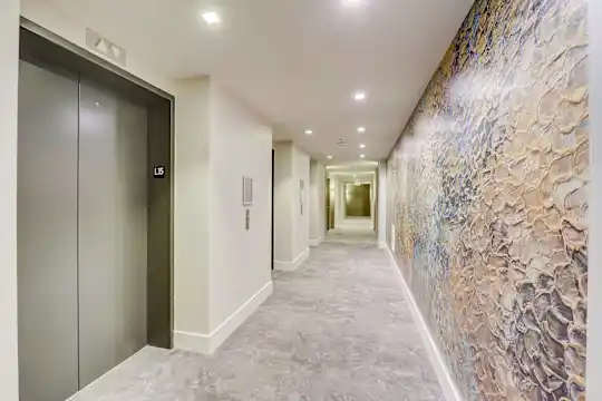 The Apartments at Lincoln Common - Chicago, IL - Photo 18