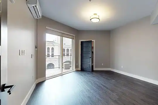 Satori - Denver, CO - Photo 27
