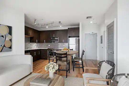 The Strand Apartments - New Orleans, LA - Photo 20