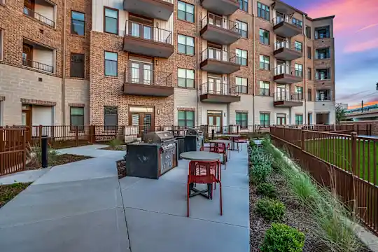 Lenox Dentwood - Dallas, TX - Photo 38