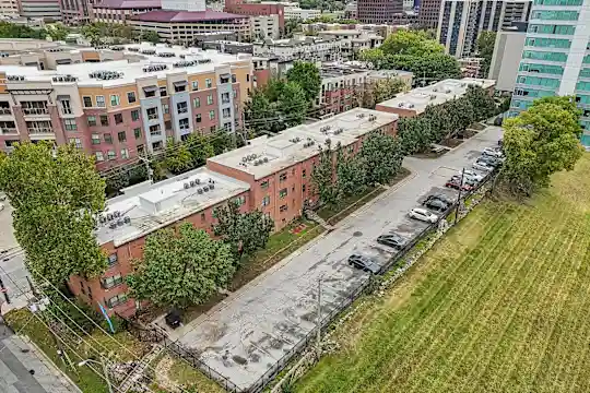 Broadway 46 Apartments - Kansas City, MO - Photo 26