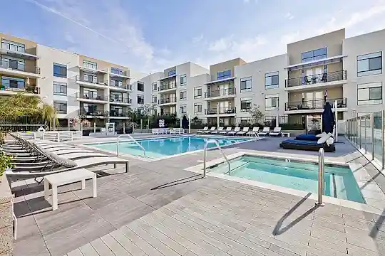REVERE CAMPBELL - Campbell, CA - Photo 8