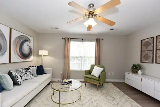 Residences at Devanshire - Knoxville, TN - Photo 3