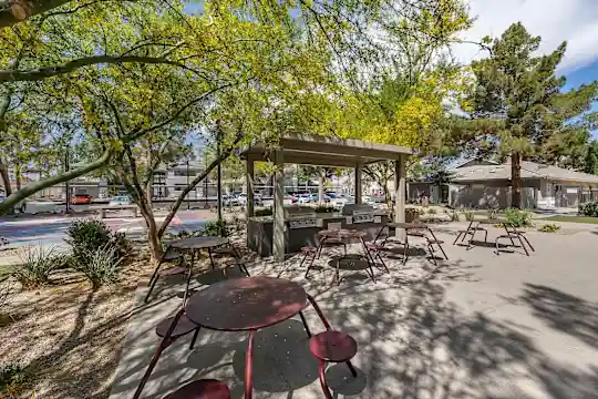 Paisley and Pointe - Las Vegas, NV - Photo 28