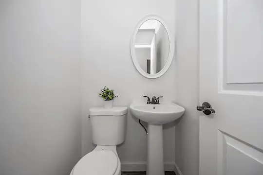 Galbraith Pointe Apartments and Townhomes - Cincinnati, OH - Photo 35