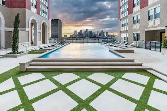 Modera Waugh - Houston, TX - Photo 9