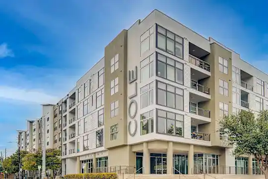 Cole Apartments - Austin, TX - Photo 1