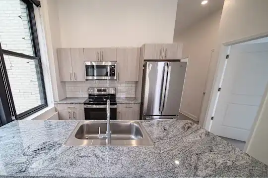 Barton Apartments - Buffalo, NY - Photo 48