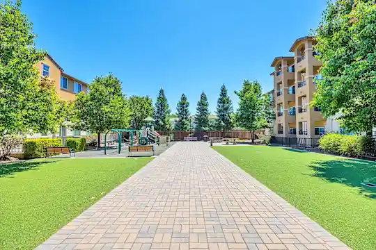 Aviara - San Jose, CA - Photo 13