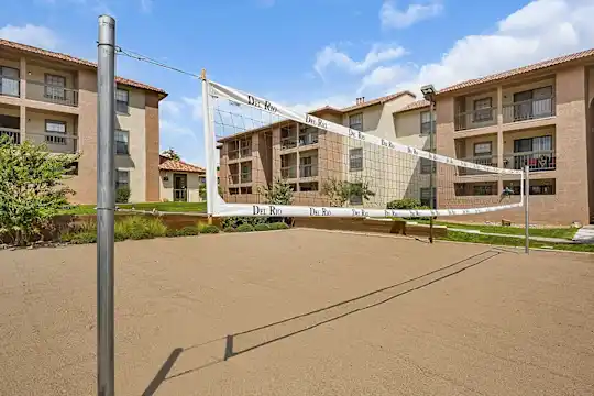 Del Rio Apartments - Albuquerque, NM - Photo 10