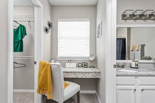 Arbors River Oaks Apartments - Memphis, TN - Photo 10