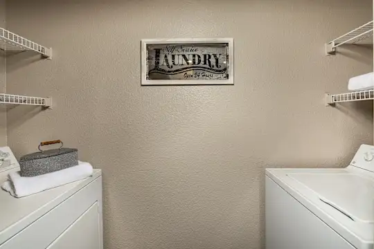 Colonnade - Riverside, CA - Photo 25
