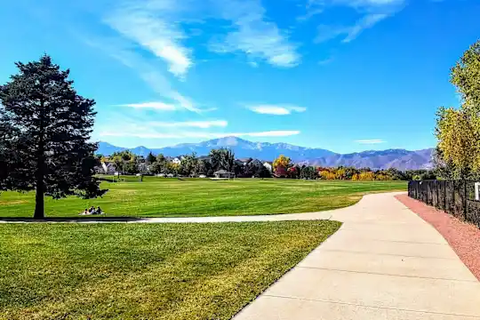 Lark on Woodmen - Colorado Springs, CO - Photo 10
