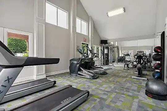 Park 2300 - Charlotte, NC - Photo 16