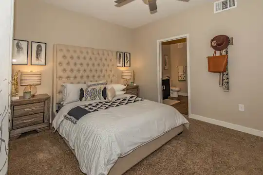 Level 25 at Cactus by Picerne - Las Vegas, NV - Photo 55