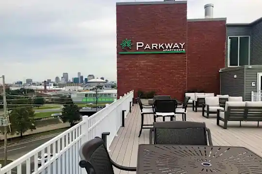 Parkway Apartments - New Orleans, LA - Photo 26