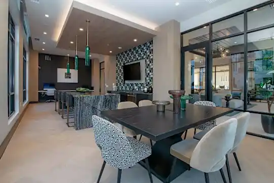 Vidorra Knox District - Dallas, TX - Photo 21