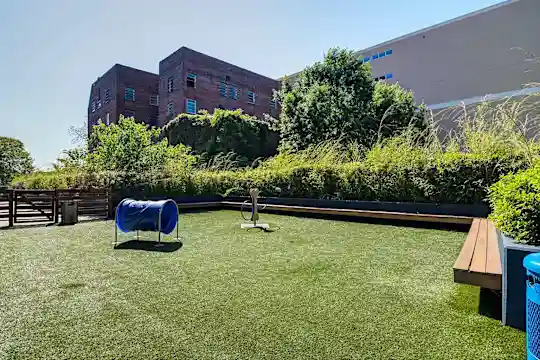 Piedmont Pad Apartments - Atlanta, GA - Photo 14