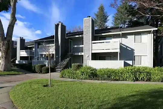 Cedar Glen - Campbell, CA - Photo 1