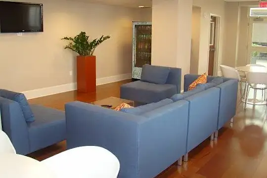 Hibernia Tower Apartments - New Orleans, LA - Photo 46