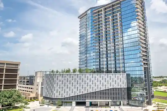 Eastline Residences - Dallas, TX - Photo 2