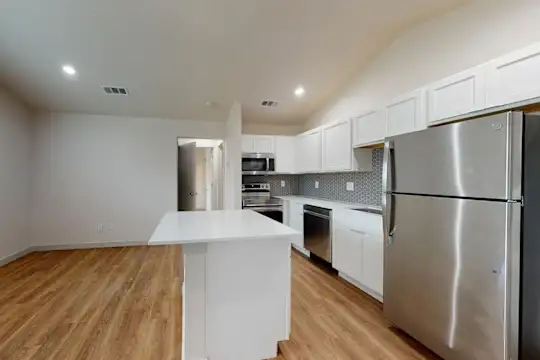 Lakewood Village - Dallas, TX - Photo 11