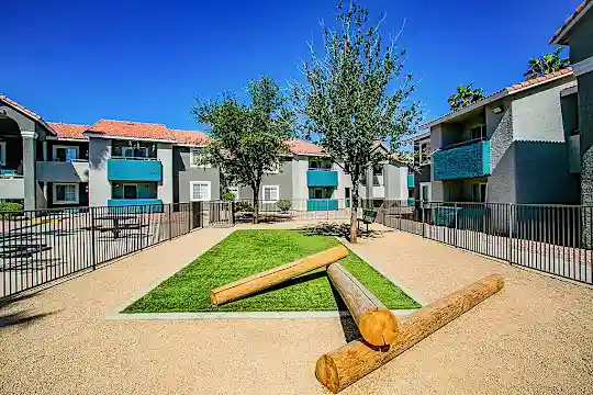 St. Lucia Apartment Homes - Las Vegas, NV - Photo 23