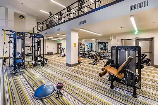 808 West Apartments - San Jose, CA - Photo 16