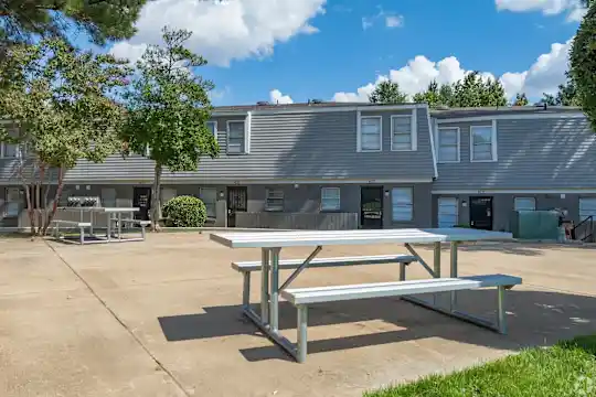 Shelby Pointe Townhomes - Memphis, TN - Photo 2