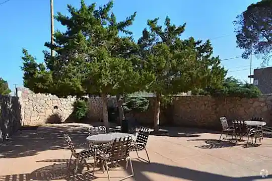 Agave Courtyard - El Paso, TX - Photo 10