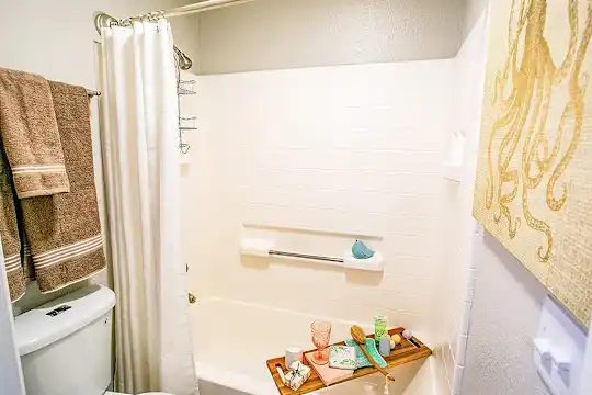 St. Lucia Apartment Homes - Las Vegas, NV - Photo 7