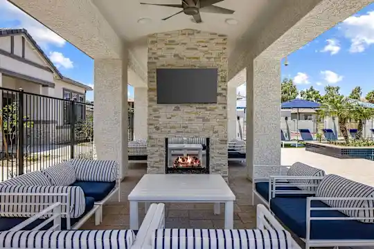 The Crofton - Phoenix, AZ - Photo 42