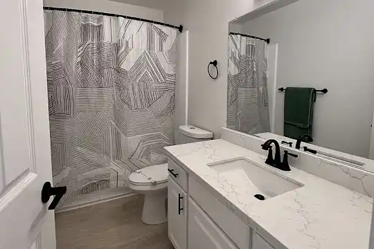 Campbell West Apartments - Campbell, CA - Photo 12