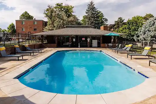 The Wesley Apartments - Denver, CO - Photo 6