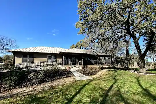 Tramor at Oak Run - Austin, TX - Photo 31