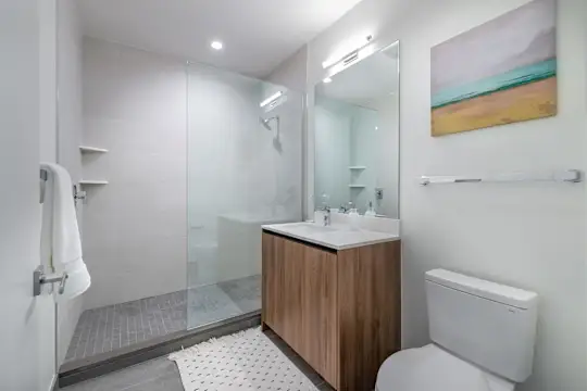 Eastline Residences - Dallas, TX - Photo 13