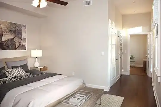 Aloysius Apartments - New Orleans, LA - Photo 15