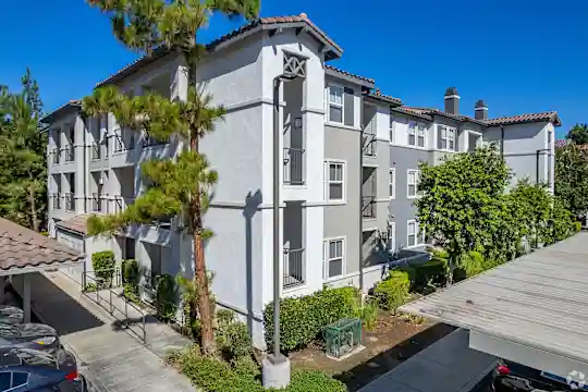Canyon Crest - Riverside, CA - Photo 26