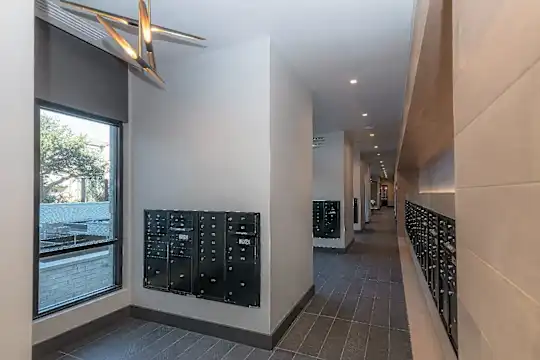 Vidorra Knox District - Dallas, TX - Photo 25