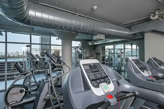 Lofts at Mockingbird Station Apartments - Dallas, TX - Photo 21
