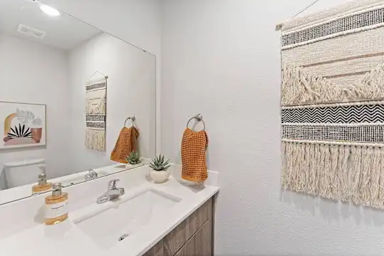 Barry West Townhomes - Kansas City, MO - Photo 13