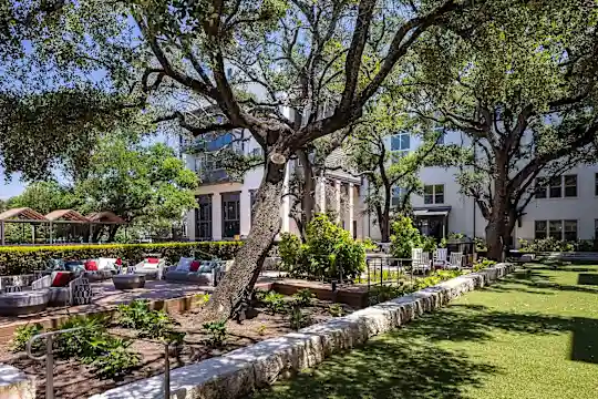 AMLI Lakeline - Austin, TX - Photo 16