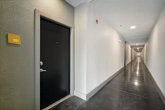 Cole Apartments - Austin, TX - Photo 42