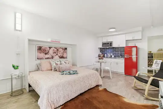 Centro Studio Homes - Austin, TX - Photo 12