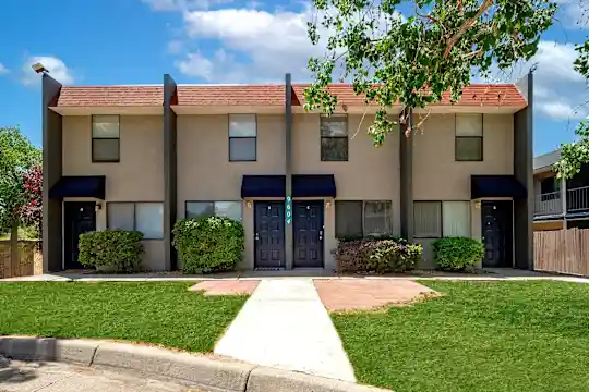 Spain Townhomes - Albuquerque, NM - Photo 10
