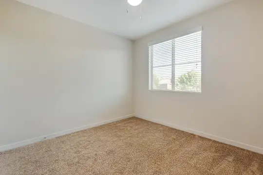 Metro Gateway Apartment Homes - Riverside, CA - Photo 31
