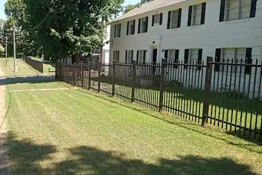 Garden View Apartments - Memphis, TN - Photo 1